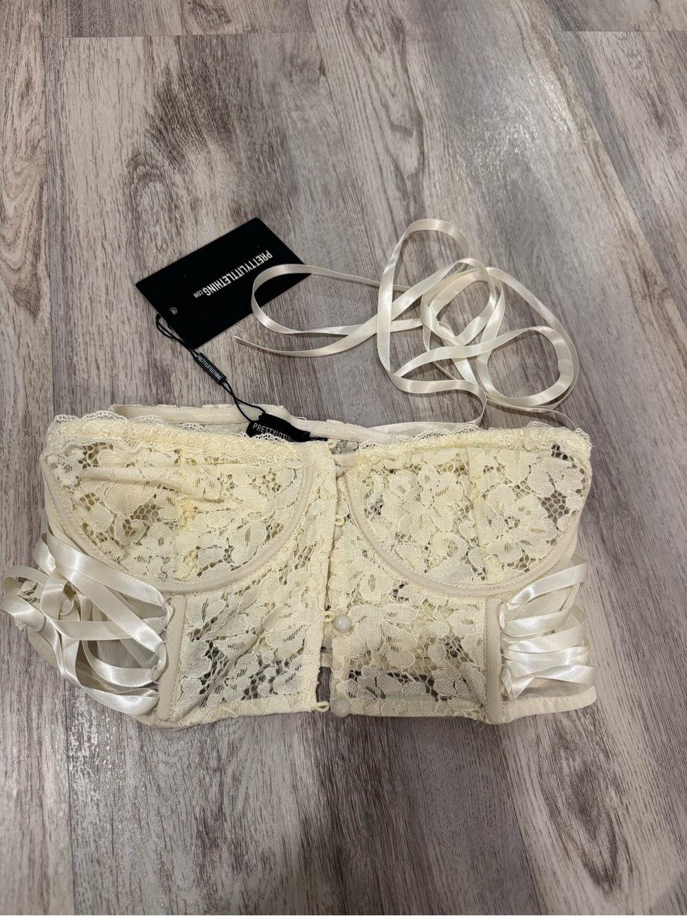 PrettyLittleThing Cream Lace Bustier Top